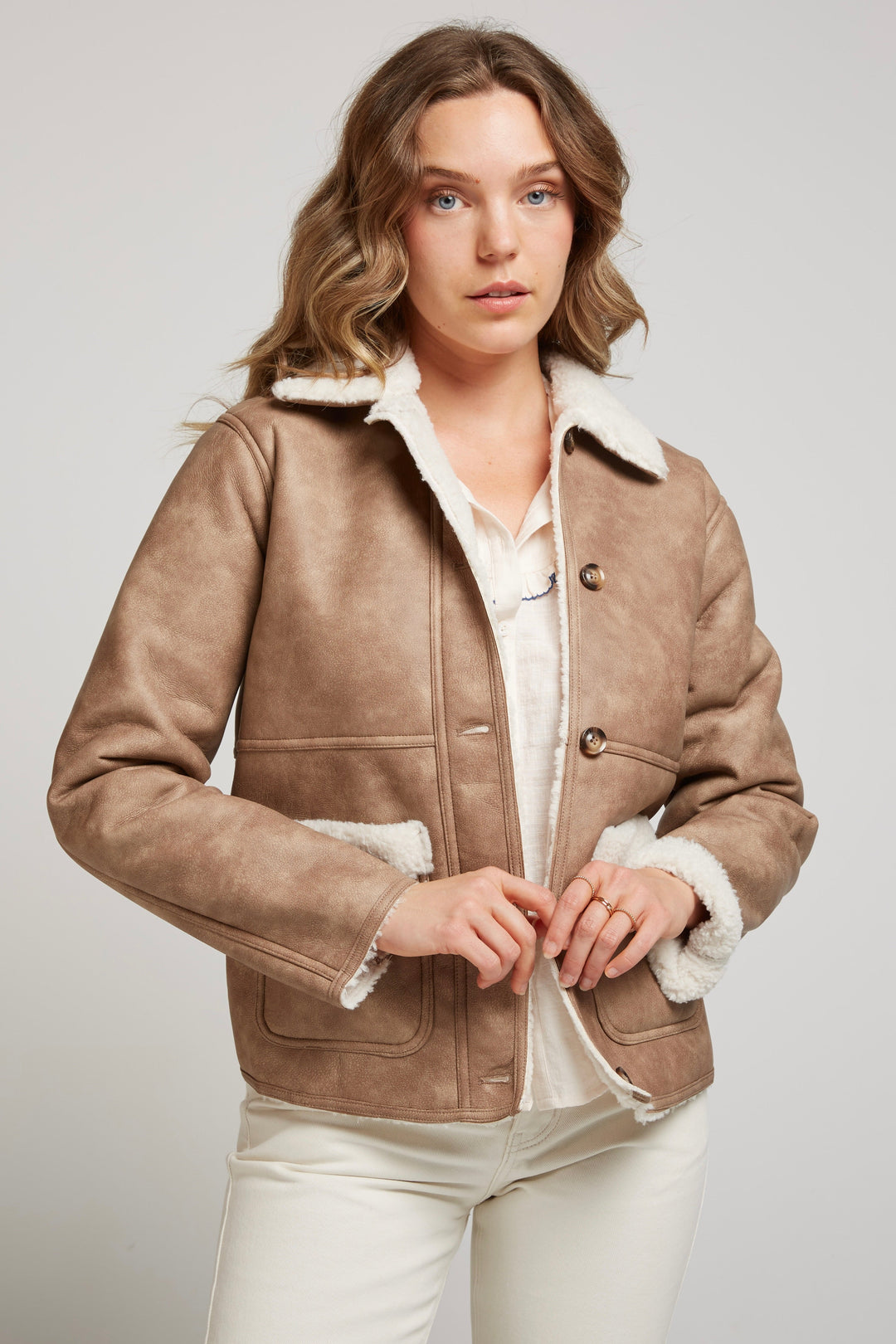 Blouson Doublé Beige Chamois Taille 38 Femme - Comme Neuf, Léger Et Chaud, Avec Bouton De Rechange