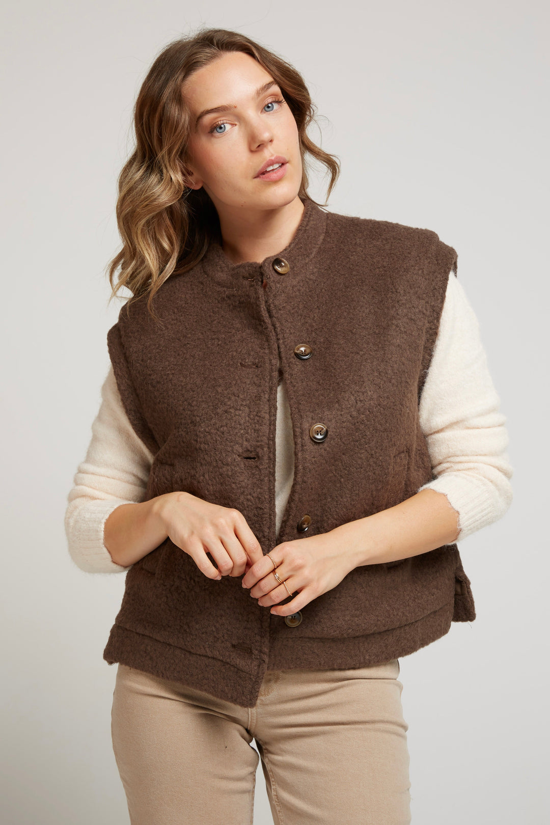 Gilets Femme Jupe-short Sport Little Donkey Andy - Matelassée Légère Gilets Femme Jupe-short Sport Little Donkey Andy - Matelassée Légère